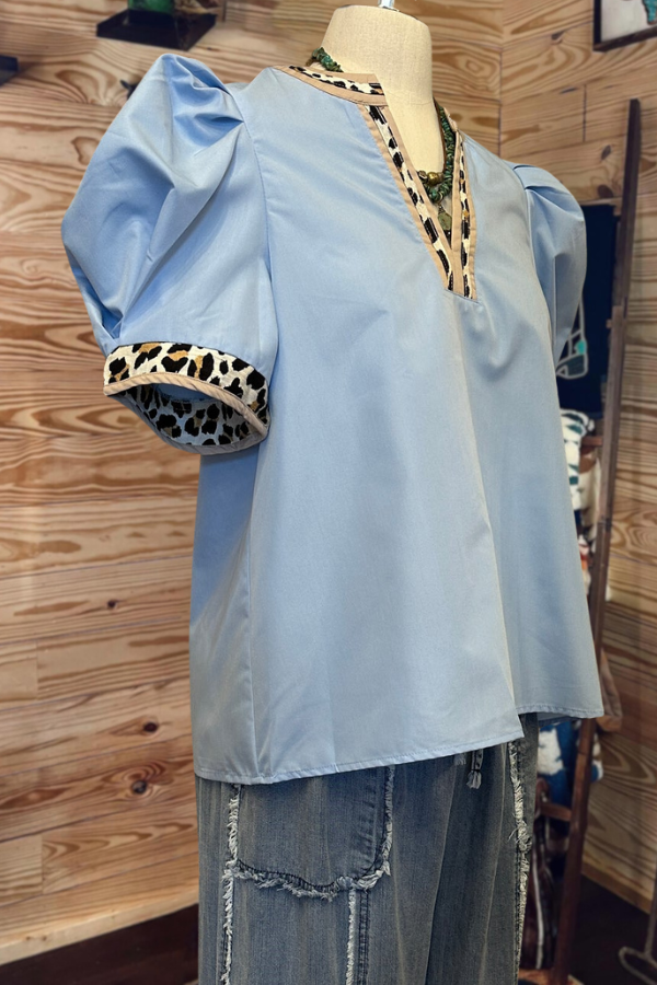 Leopard Band Pleated Sleeve Top